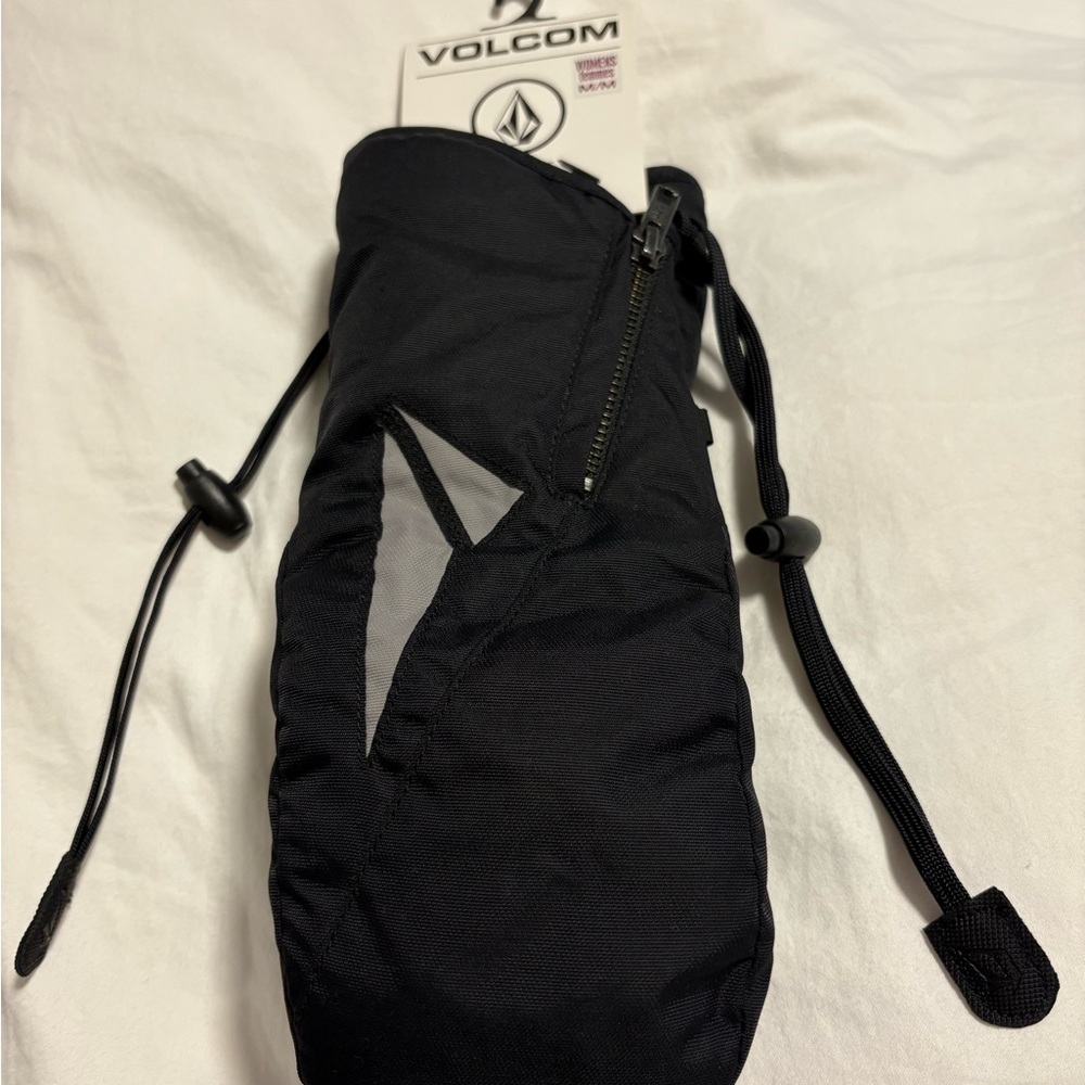 Volcom Black Bistro mitts